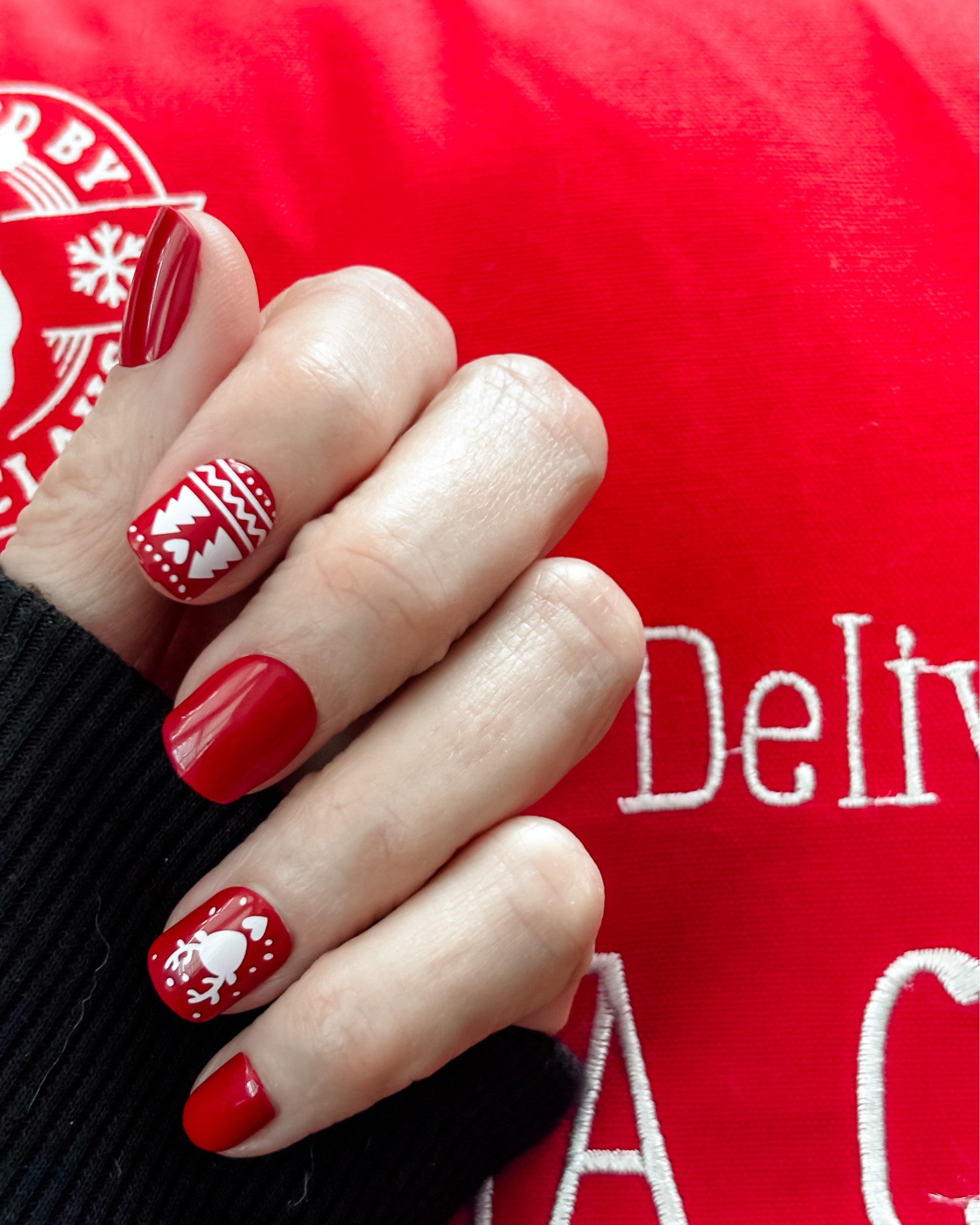 Holiday favorites I reach for on repeat.✨ From beauty + fragrance to nails & jewelry—these are the things I use, love, and gift! 🎁 

#LTKBeauty #LTKHoliday #LTKGiftGuide