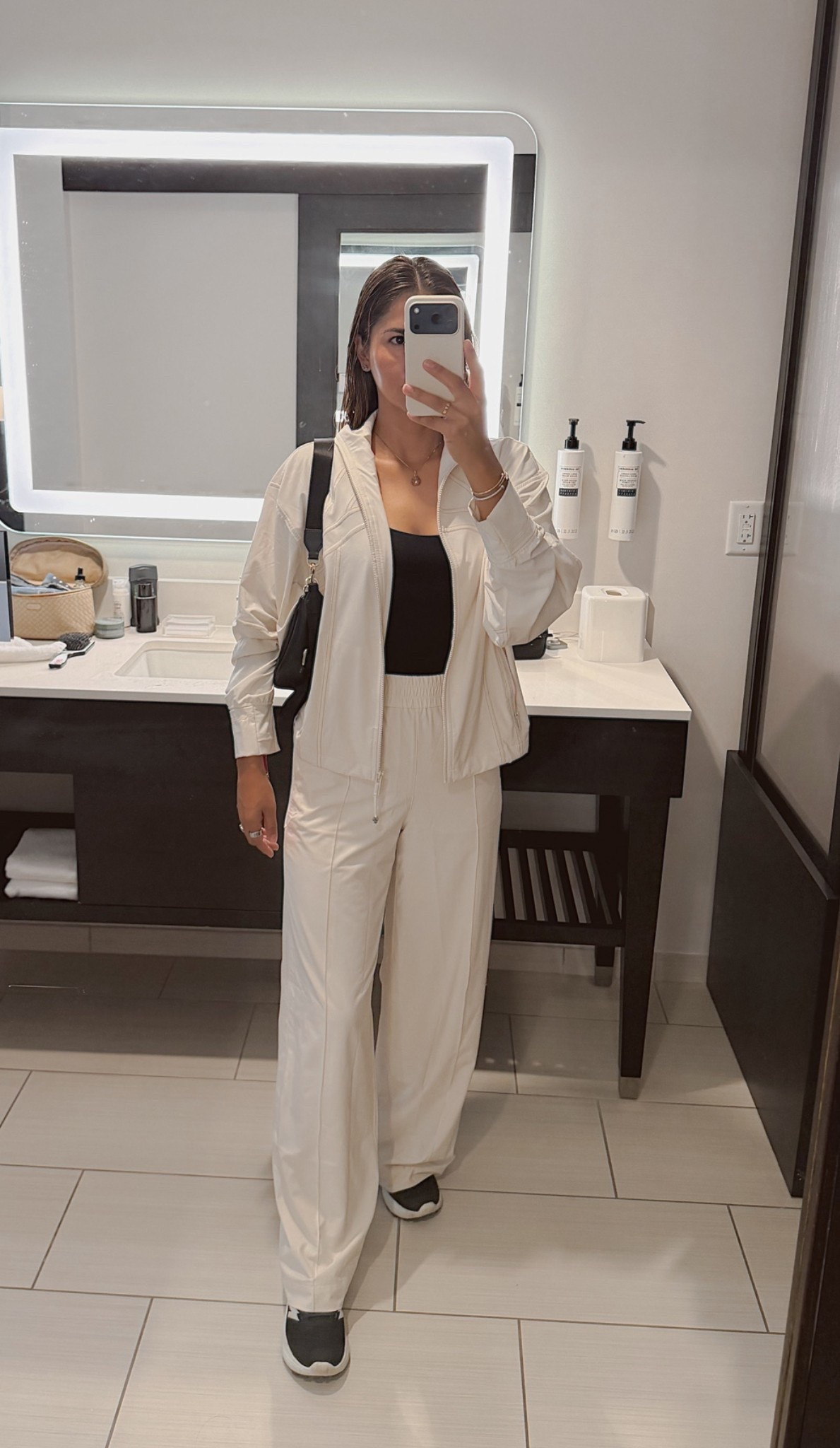 Can be an airport look but for me its golf mom time ⛳️

#LTKmomlife #LTKootd #LTKTravel