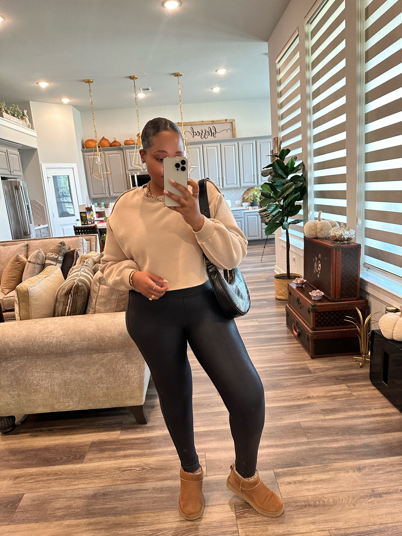 The best leggings-  size medium 
Fall outfits 
Leggings 
Everyday outfit 
Fashion 
OOTD 
Comfy outfit 
Brown sweatshirt 
Brown pullover 
Affordable outfit 
Slip on socks 


#LTKstyletip #LTKfindsunder50 #LTKmidsize