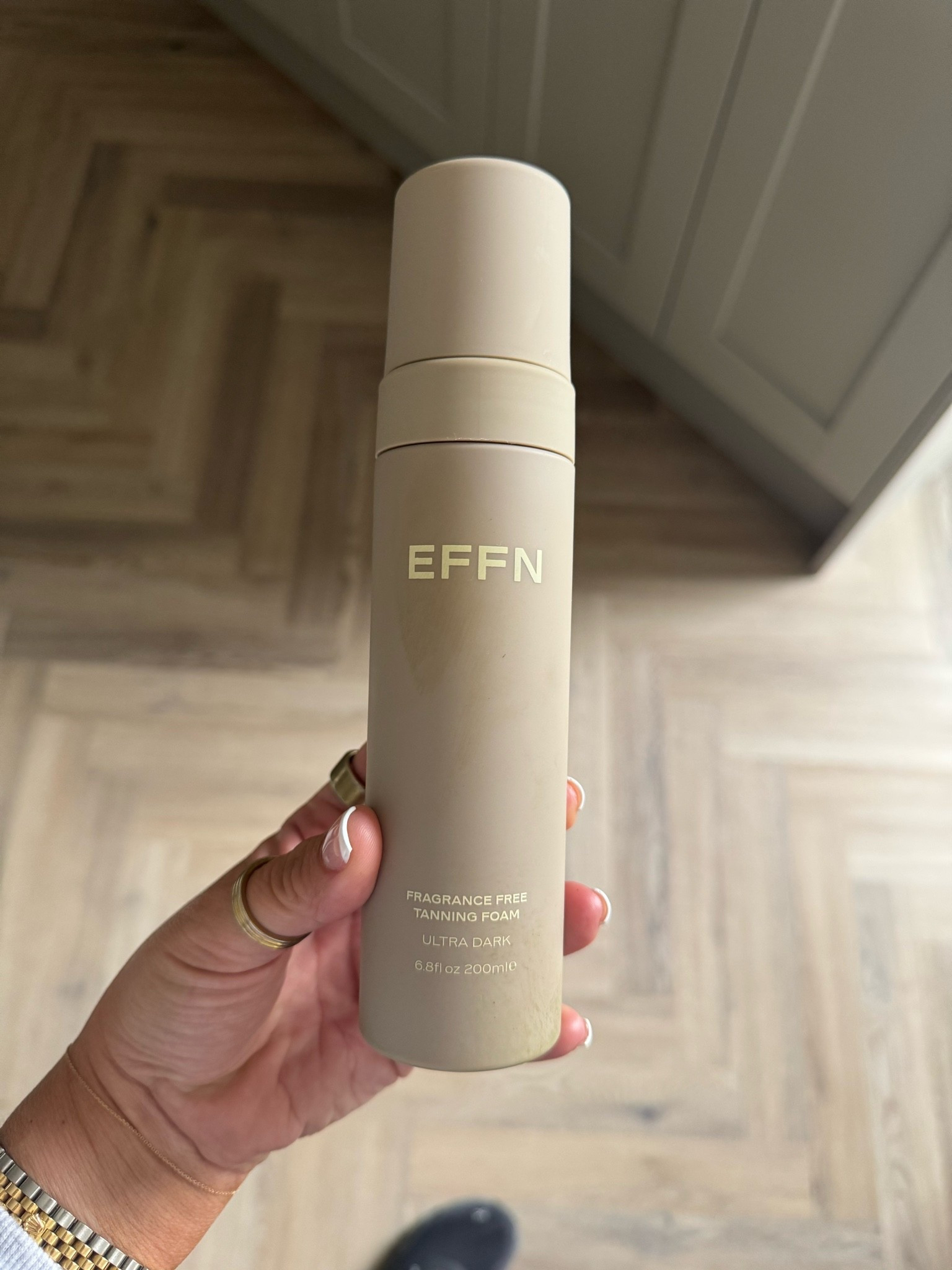 So many of you asking for the tan that I use, here it is don’t forget to use my Code: LFTFBELLA