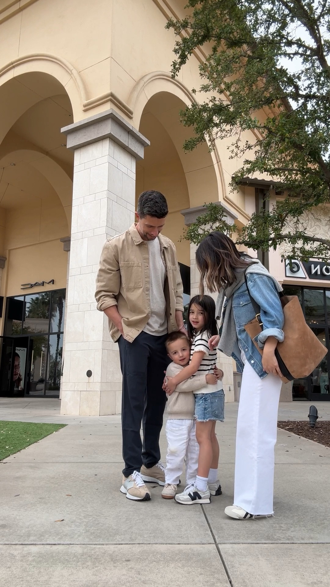 Madewell shacket xs (old)
Madewell tee xs
Everlane cashmere sweater xs
Calvin Klein belt
Everlane jeans 25, cut hems
Onitsuka Tiger sneakers 4 mens
Madewell suede bag (old)
Celine sunglasses

#LTKSeasonal #LTKPetite