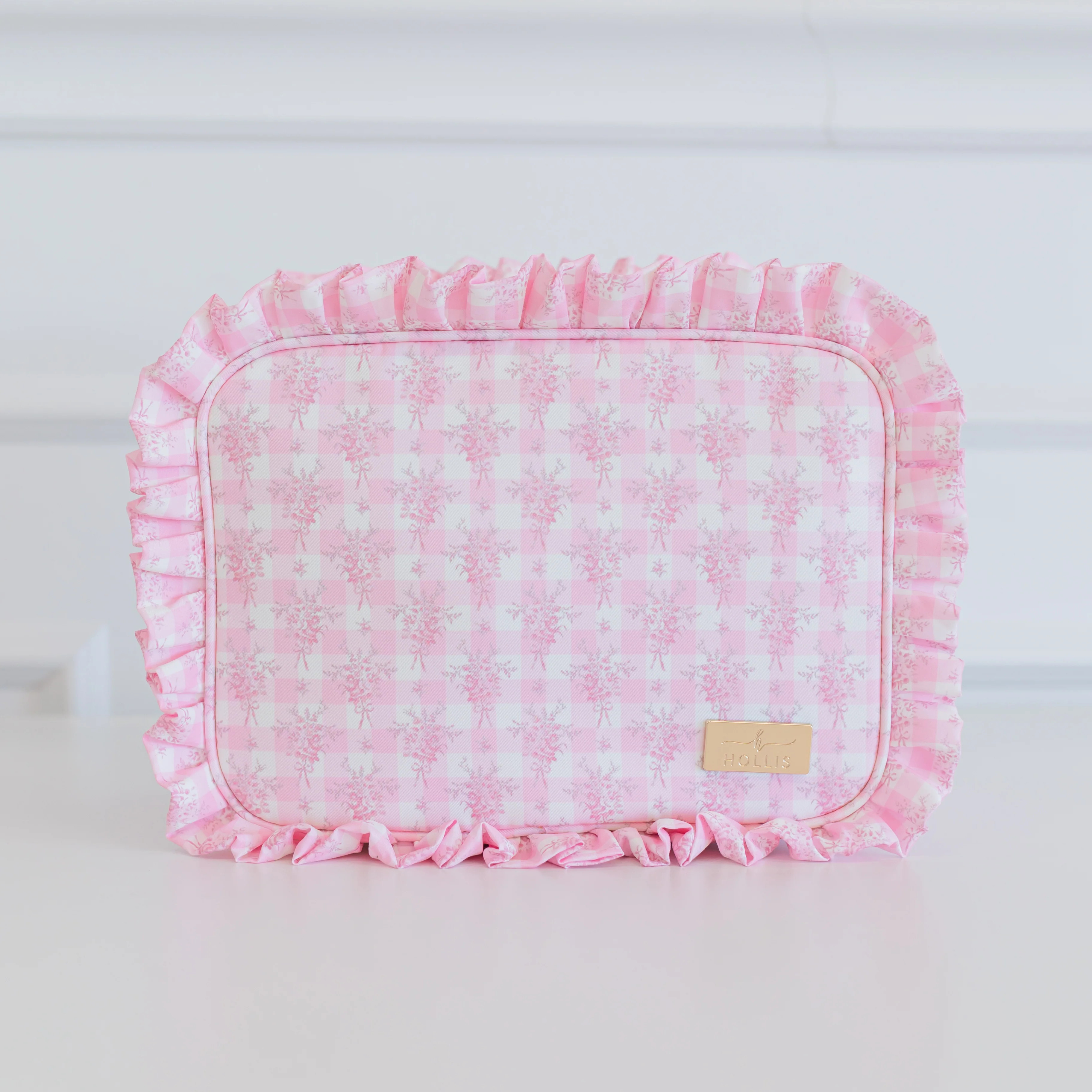 Ruffled Nylon XL Pouch | Hollis