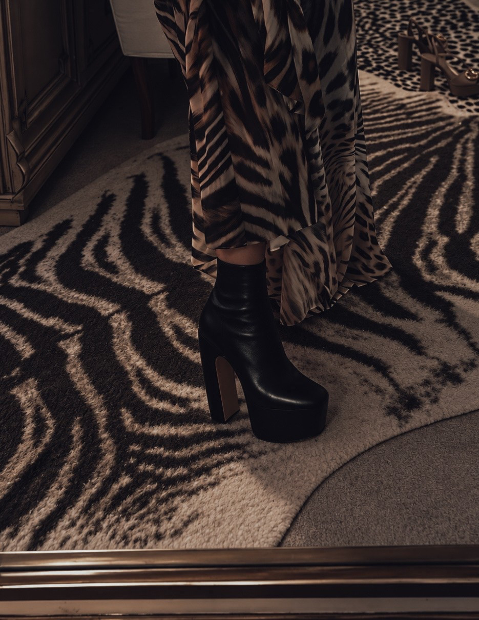 A little wild. A lot right.

#LTKgrwm #LTKdayinmylife #LTKSeasonal