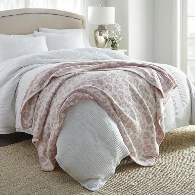 Member's Mark Animal Print Cozy Knit Throw (Assorted Colors) | Sam's Club