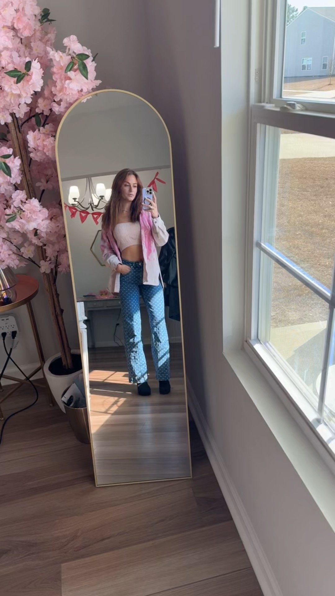 I love this Valentine’s Day outfit but mostly it’s the jeans! 👖 

#LTKValentine #LTKootd #LTKdayinmylife