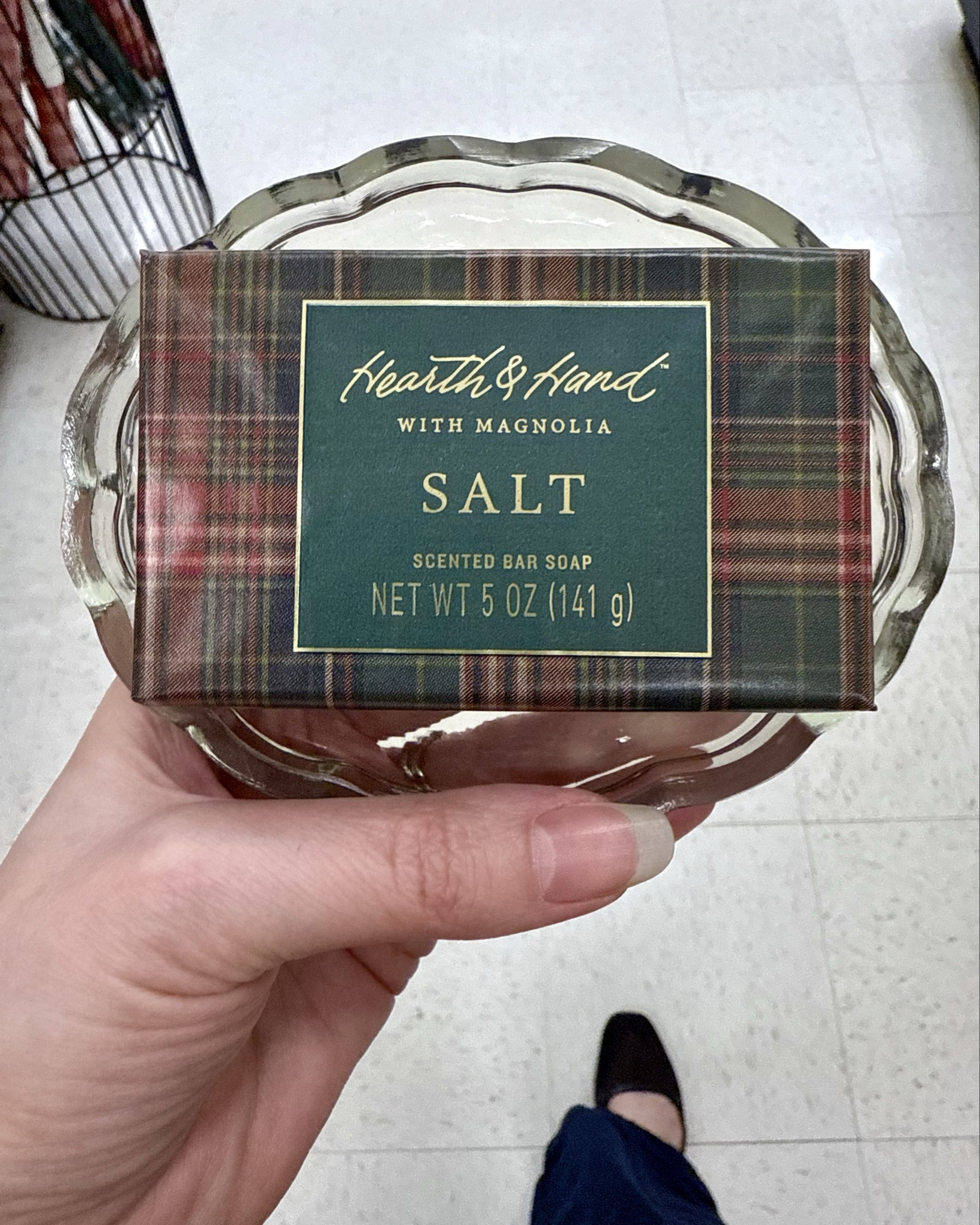 Christmas Gift idea from Target: bar soap and soap dish. Just tie them together with a cute ribbon. You can even add some hand towels. The ones I linked are either $5 or $10 for a set of 2. These are affordable and useful gifts. 



Gifts for mom, gifts for her, affordable gifts 

#LTKHoliday #LTKGiftGuide #LTKSeasonal #LTKHome