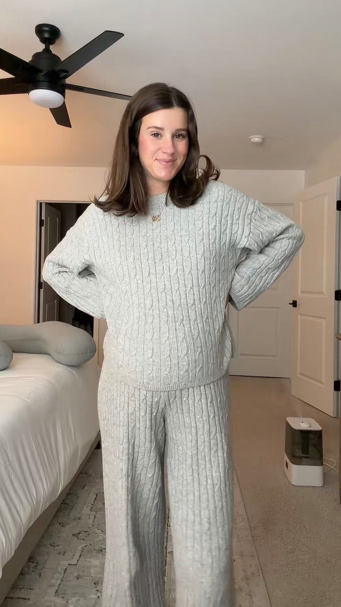 Gap cashsoft is back!!! 🩶🩶🩶

sweater: small 
pants: small, could have sized down to XS for the pants 



#LTKgrwm #LTKHoliday #LTKootd