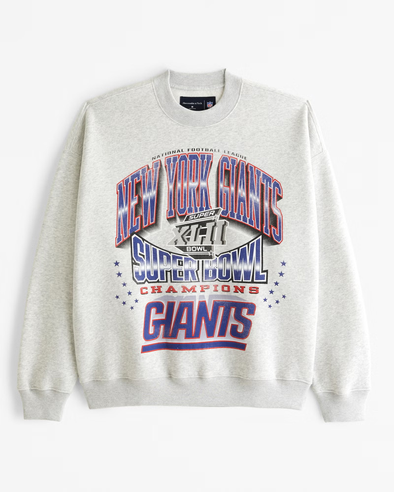 Abercrombie & Fitch Men's New York Giants Graphic Crew Sweatshirt in Light Heather Gray - Giants - Size XS | Abercrombie & Fitch (US)