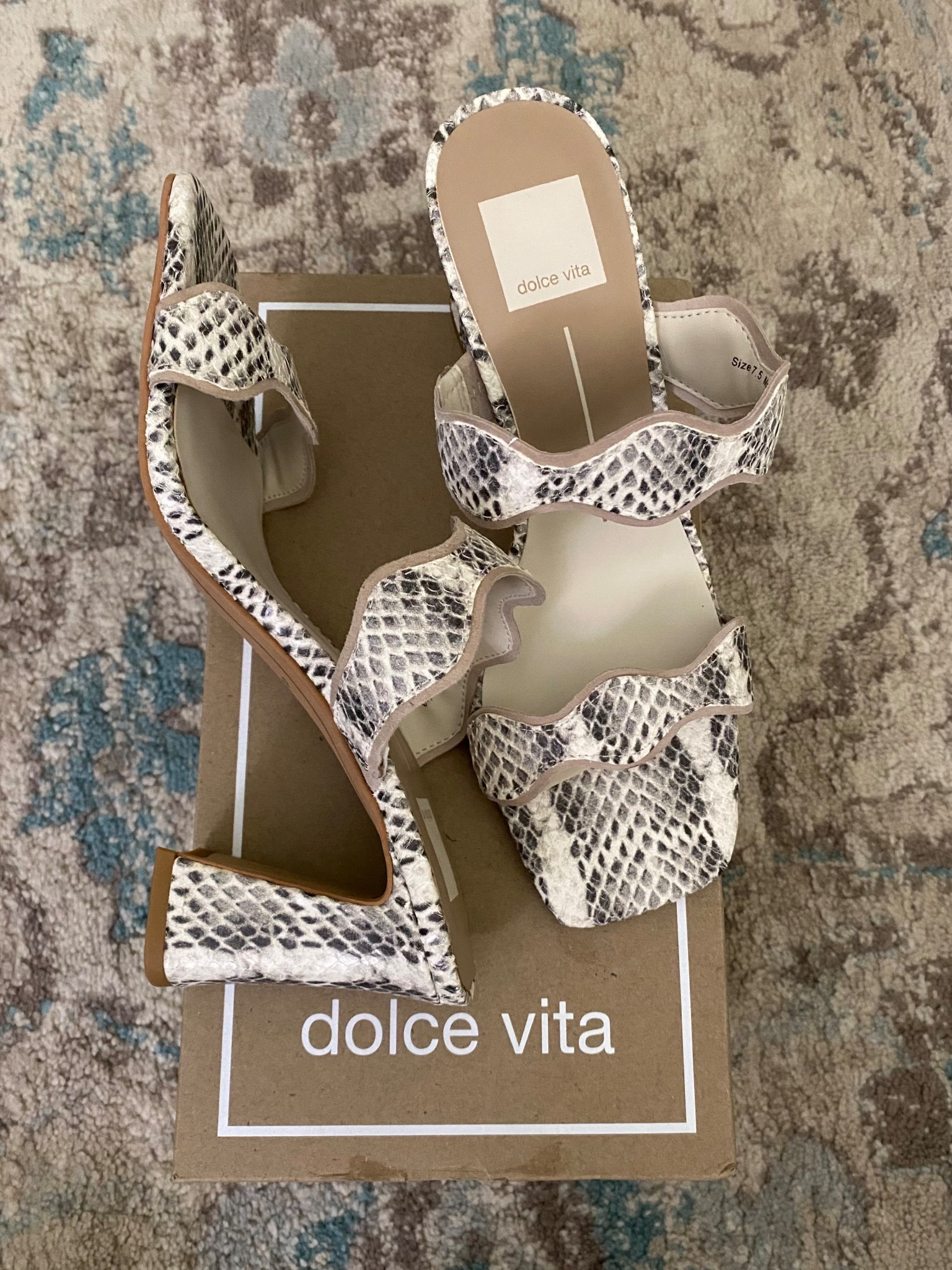 Dolce vita heels under $50, snake print heels, heeled sandals, spring sandals, ilva heels, DV heels, DV sandals, dsw sandals, dsw heels

#LTKFindsUnder50 #LTKShoeCrush #LTKSaleAlert