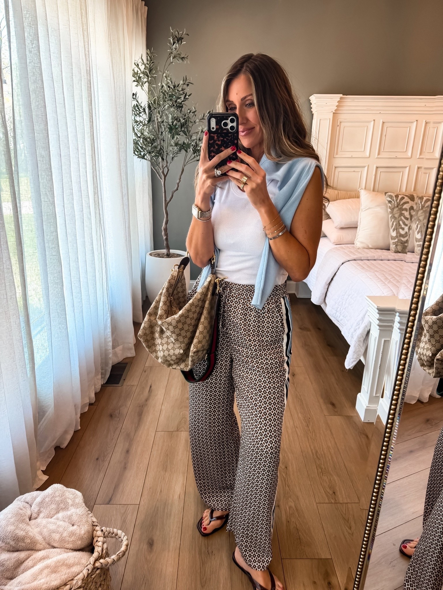 BEST SELLER for a reason 😍 You’re loving these pants and so am I. The print + side stripe make them such a fun statement pair.

printed pants, statement pants, wide leg pants, casual outfit, everyday style, best seller, printed trousers, women’s fashion, outfit inspiration, relaxed style, chic casual, TheMomInStyle

#LTKootd #LTKgrwm #LTKTall