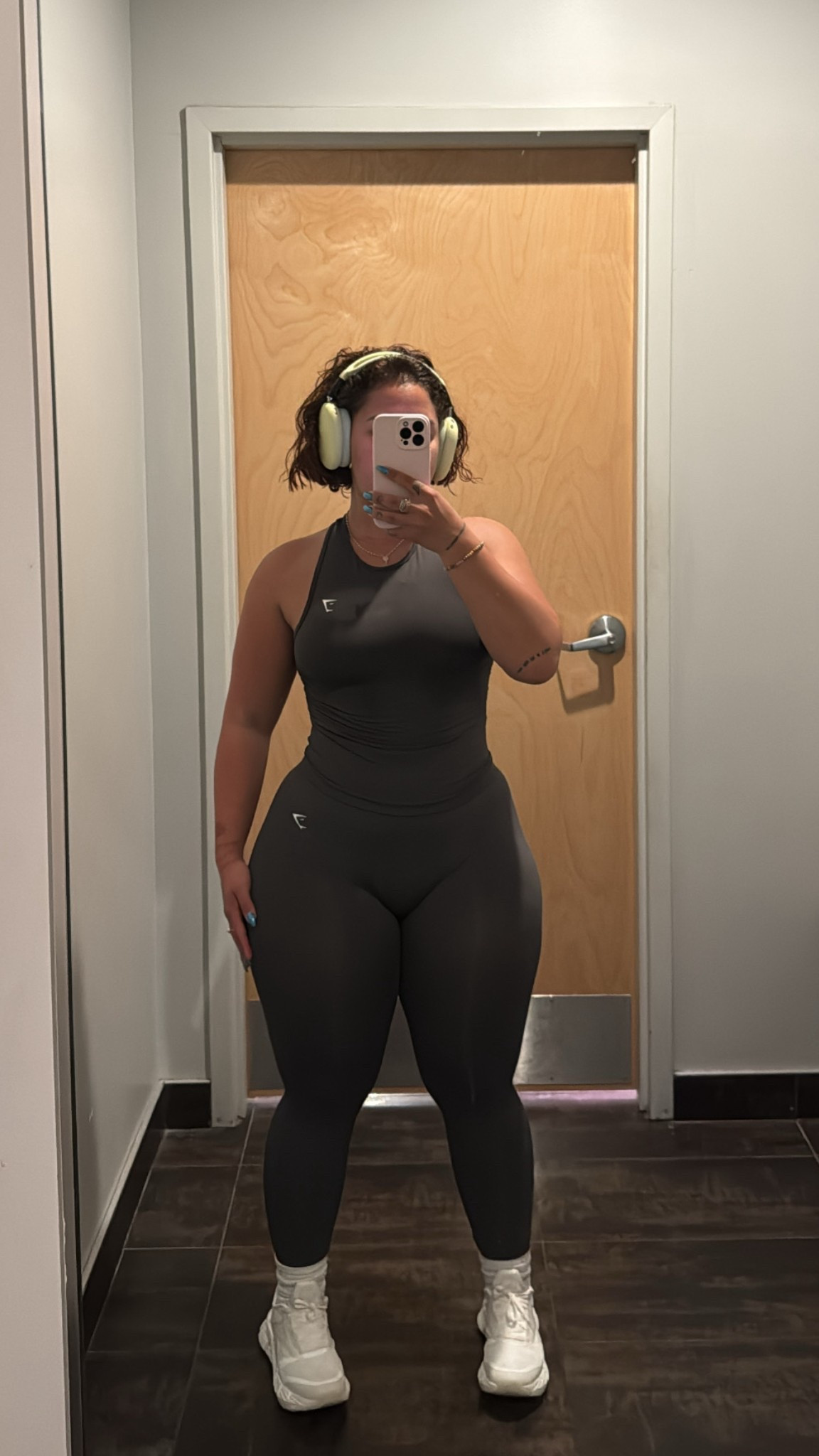 Another day another gym outfit 

#LTKMidsize #LTKActive