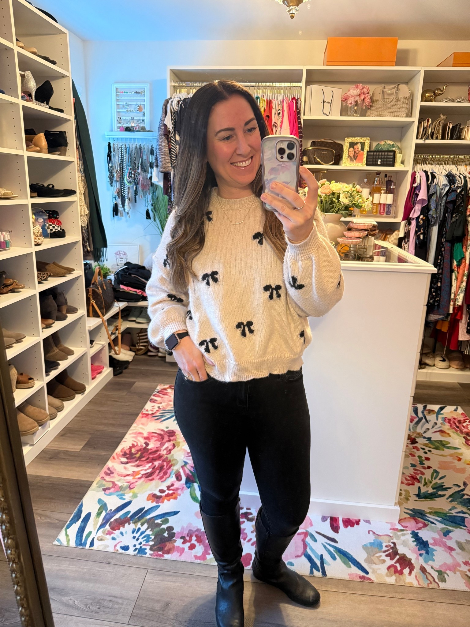 Normal Monday morning! Bows this Valentine’s Day!

#LTKgrwm #LTKValentine