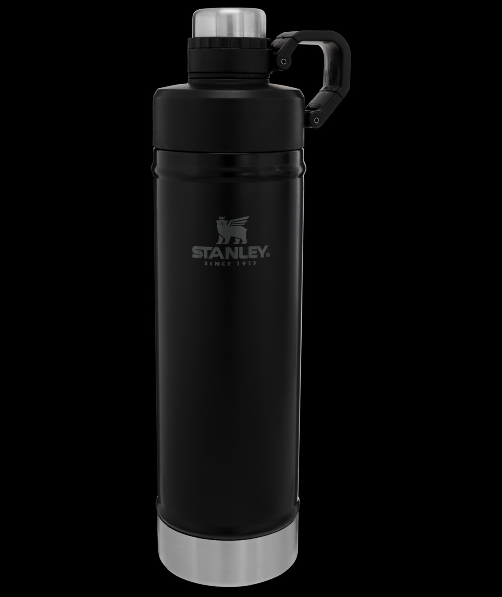 Classic Easy-Clean Water Bottle | 25 OZ | Stanley PMI US