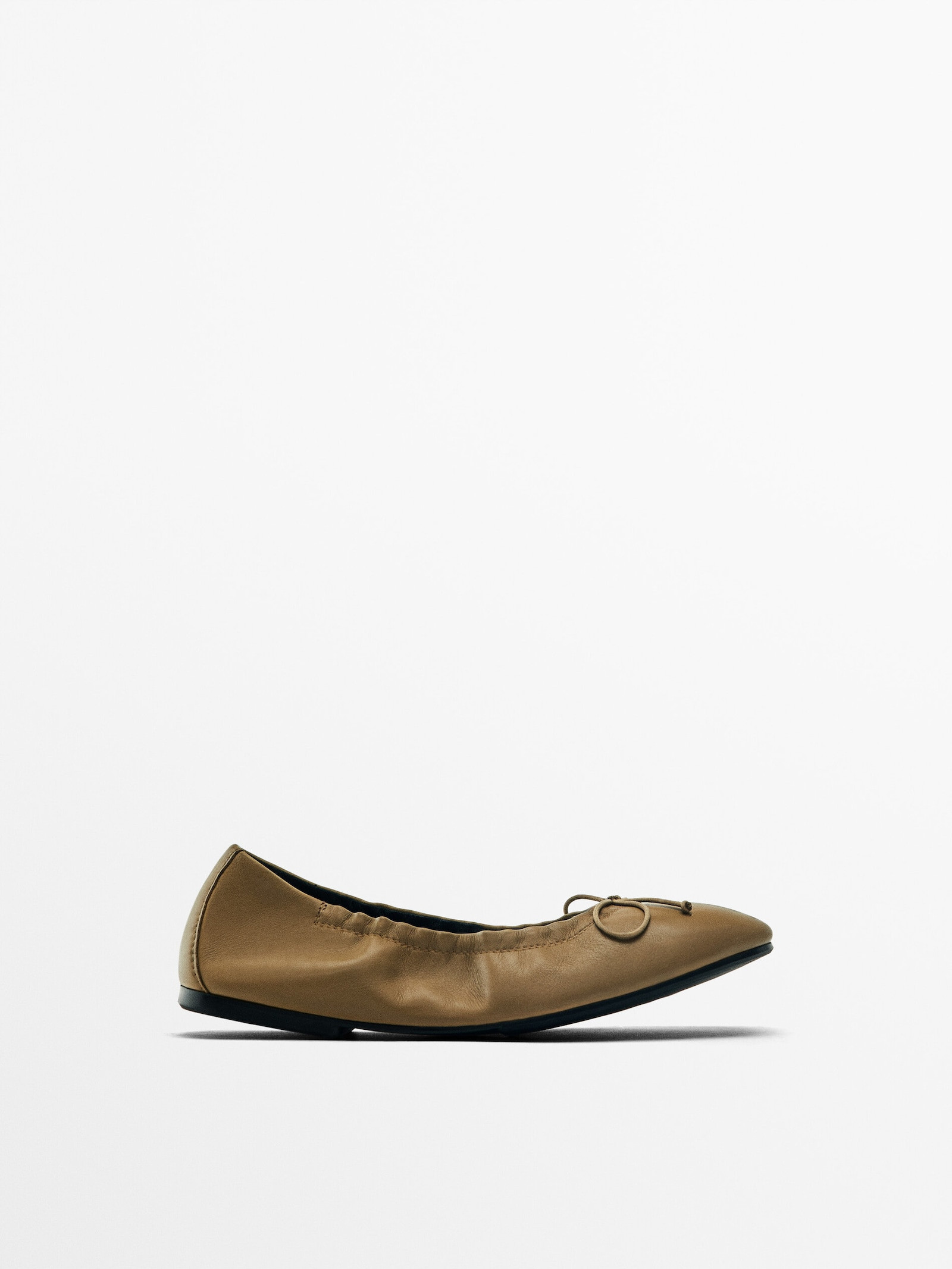 Geraffte Ballerinas | Massimo Dutti DE