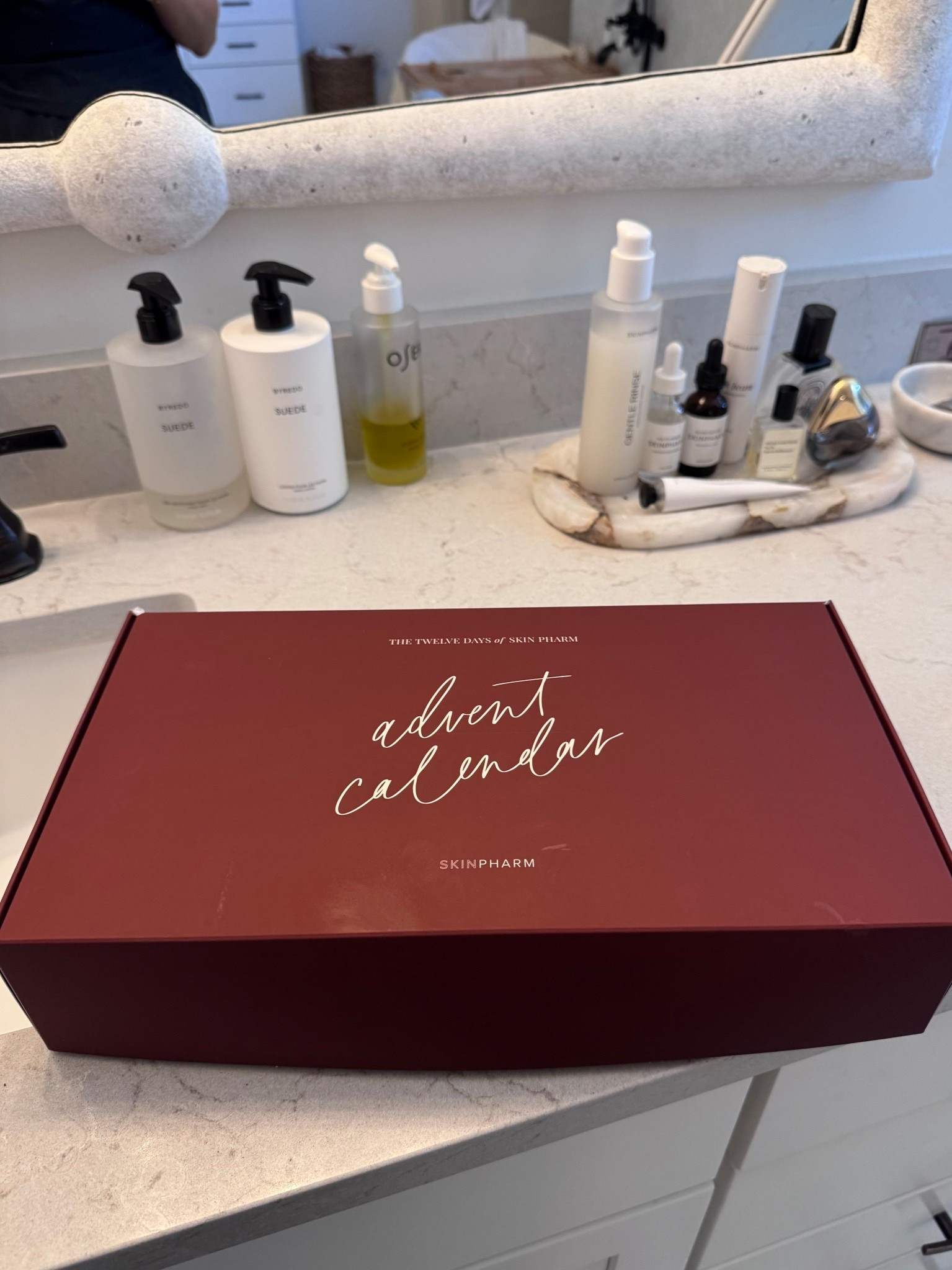 merry Christmas to me, from me 🤍 #skinpharm 

#LTKSeasonal #LTKHoliday