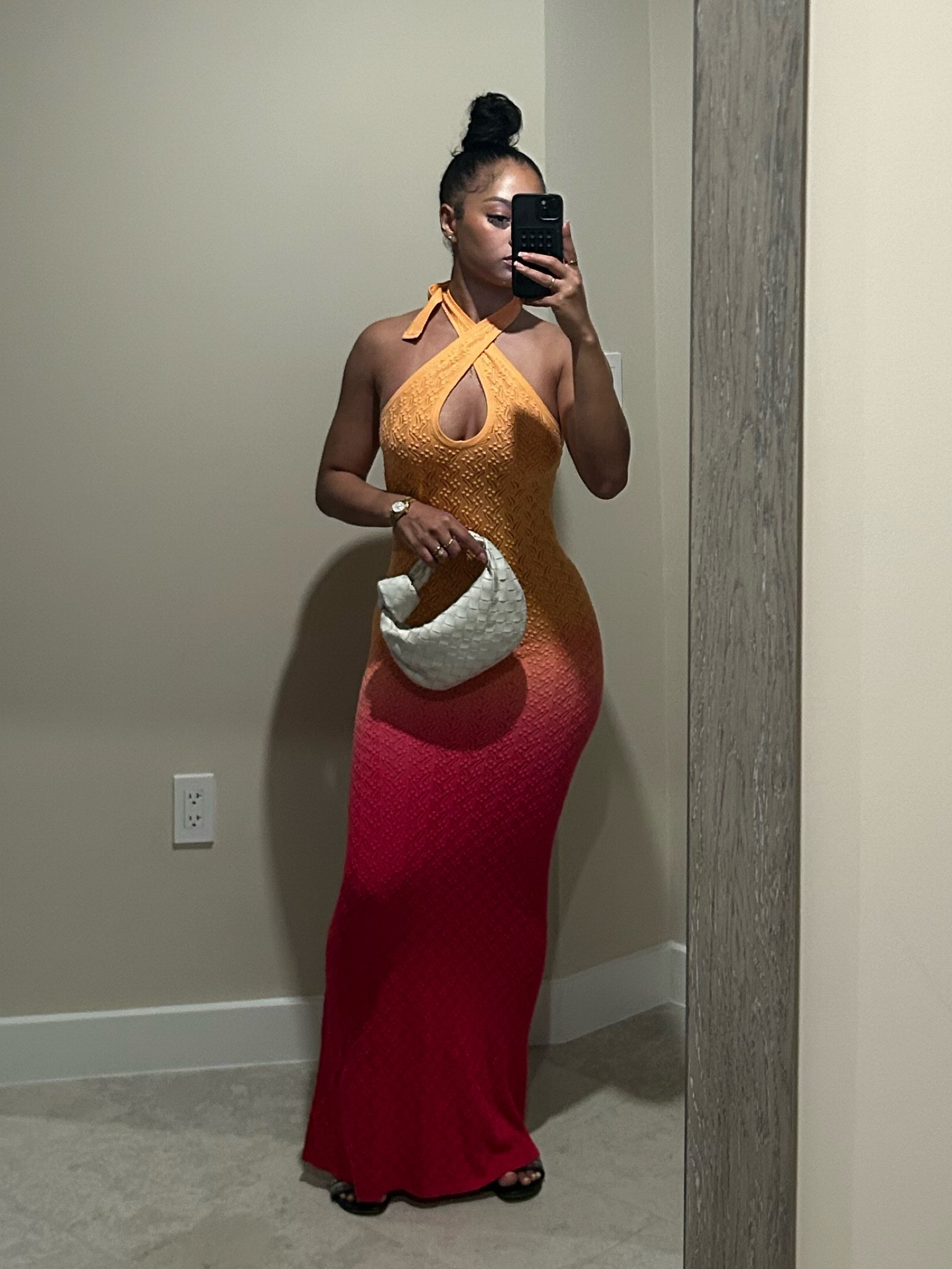 Vacation dress🥭🍓🥥🌴

#LTKStyleTip #LTKTravel #LTKItBag