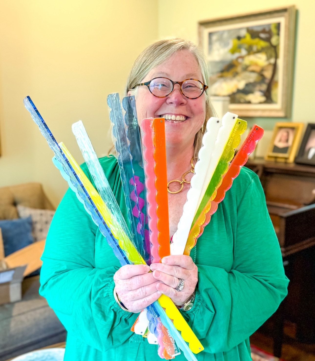 We are so excited to share our latest find with you! These @tarawilsondesigns multicolored scalloped acrylic racks + pushers bring fabulous style to the mahjong table! Which color is calling your name? 

#LTKStyleTip #LTKParties