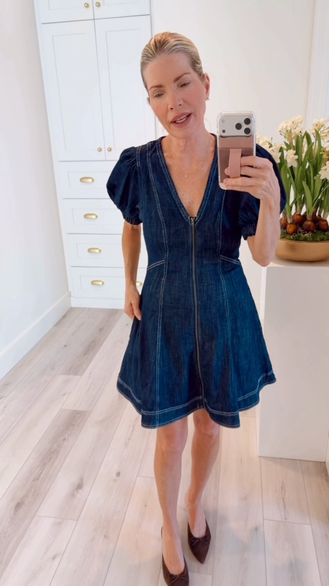 New favorite denim dress 🍂
I’m wearing a size XS.

#LTKPetite #LTKOver40