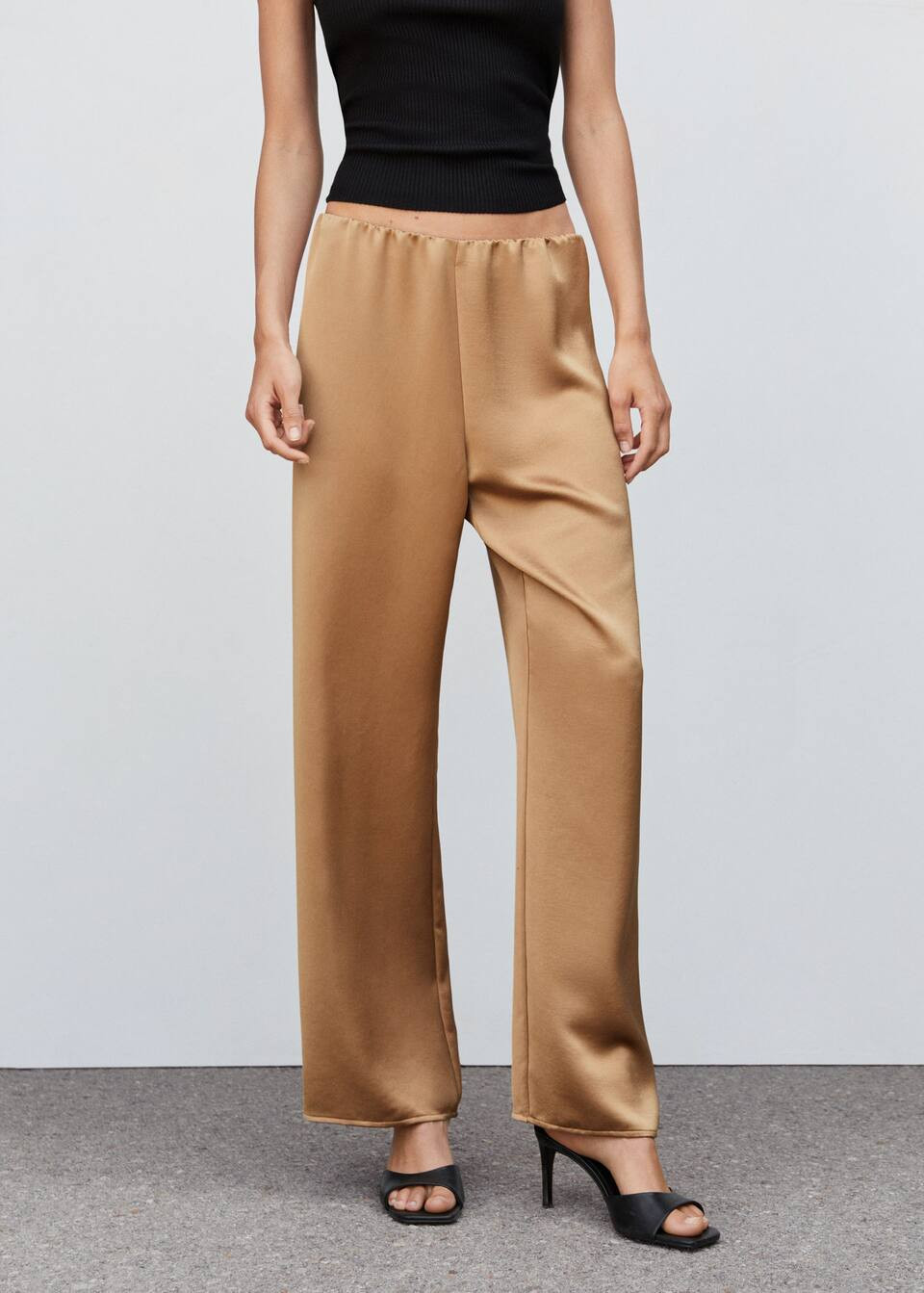 Satin-finish elastic waist pants | MANGO (US)