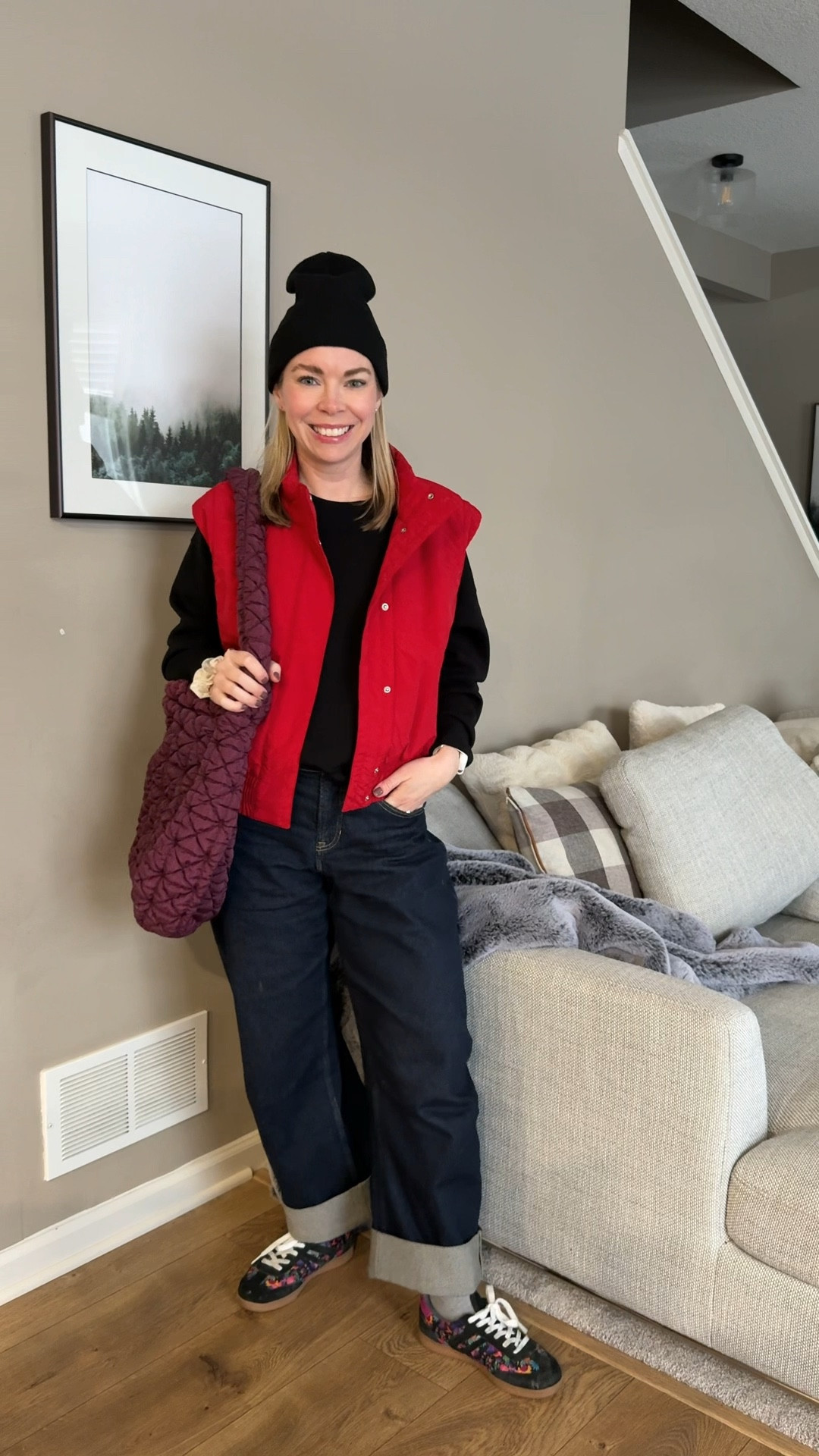 This fit is giving parentheses. @Spanx 

Spanx, Spanx jeans, horseshoe jeans, cuffed jeans, wide leg jeans, high rise jeans, dark wash denim, denim outfit, jeans outfit, capsule wardrobe, everyday style, OOTD.

#LTKootd #LTKPetite #LTKmomlife