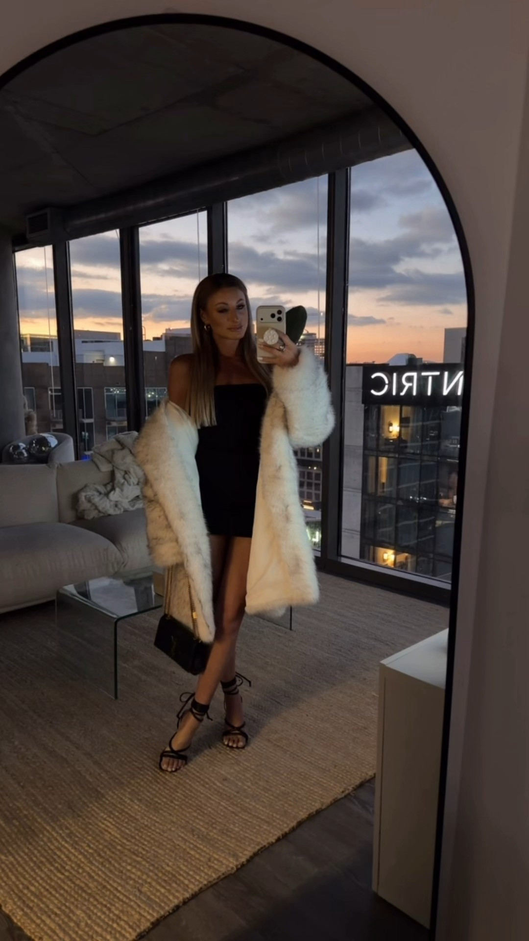 Girl dinner little black dress outfit 🖤🥂✨ This lbd is the best— super thick and sucks you in! Im in a size small and im 5’4, size 2, 125 pounds!

Also— the coat🥹🤤

#LTKgrwm #LTKootd #LTKValentine