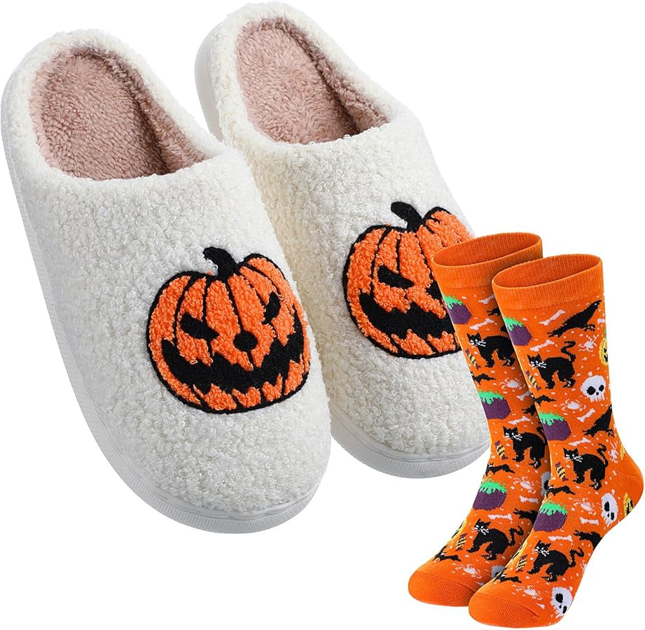 Geyoga Halloween Slippers and Socks for Womens Mens Plush Warm Non-slip Slippers Pumpkin Skeleton... | Amazon (US)