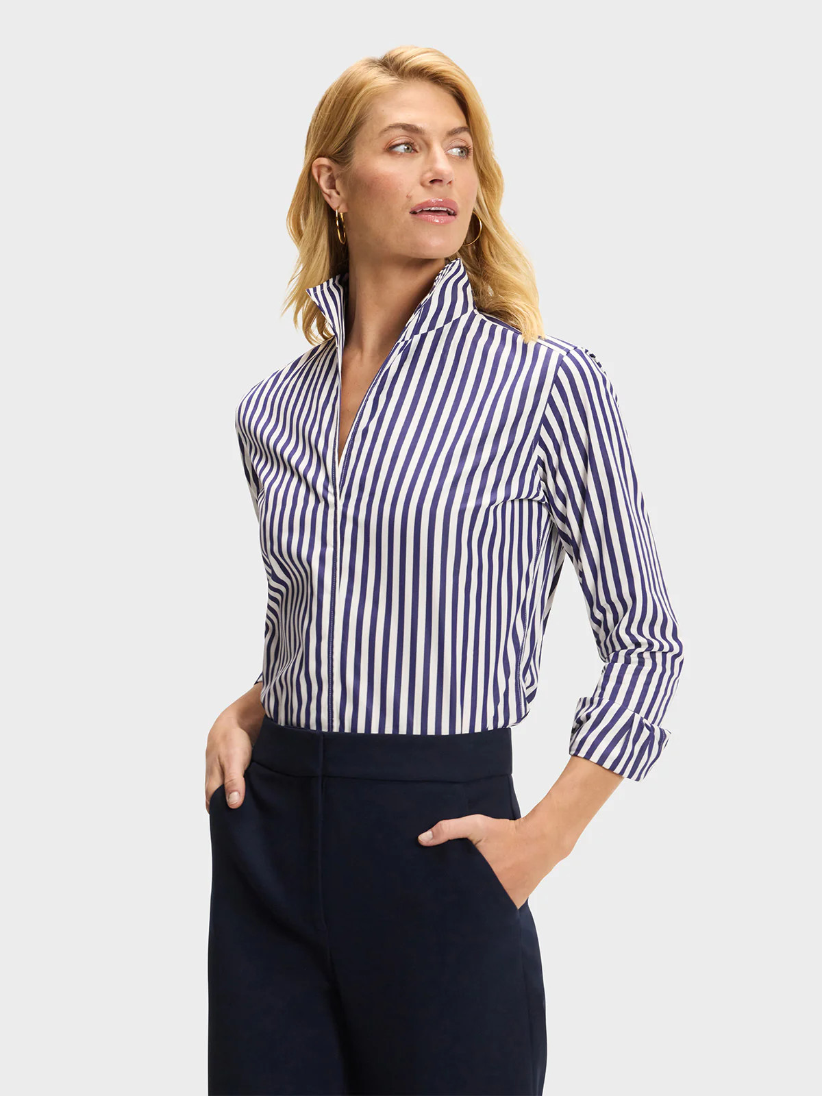 SIGNATURE: FIRST MATE | Sarah Alexandra