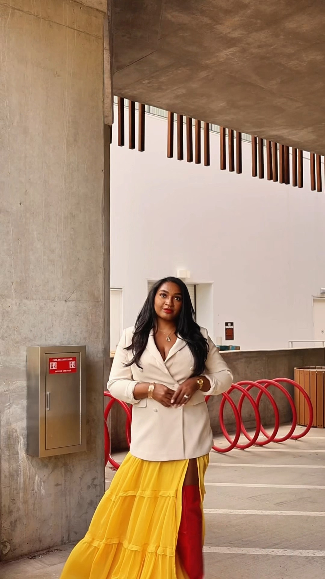 Here’s a color blocking fall fit that will have you turning heads 🤏🏽❤️