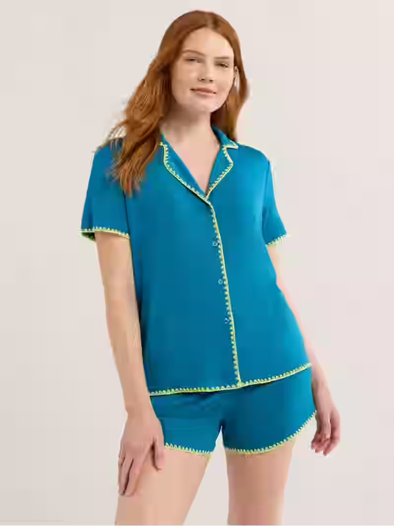 Joyspun Women’s Short Sleeve Notch Top and Shorts Pajama Set with Blanket Stitching, Sizes XS-3... | Walmart (US)