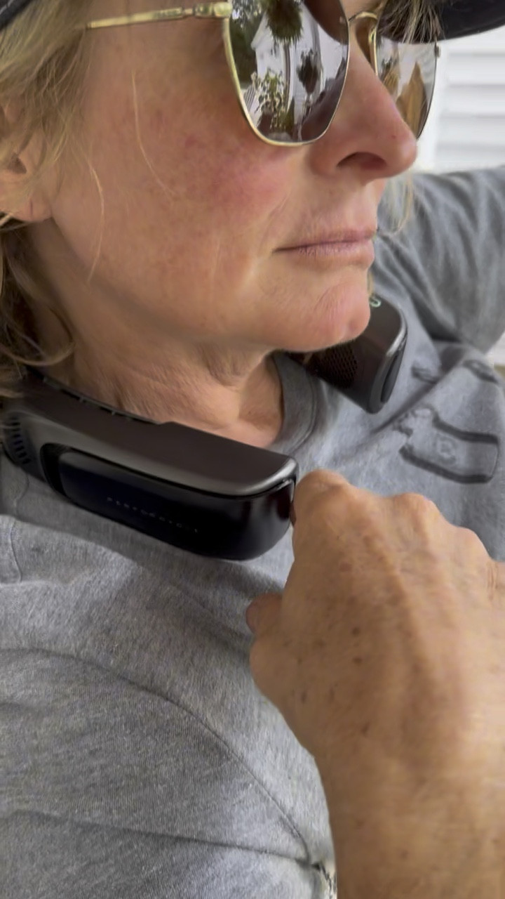 These Ranvoo neck air conditioning fans are absolutely incredible! They connect to your phone, read your vital signs, adjust to the outdoor temperature, and one even has a heat option. If you spend a lot of time outside, whether it be at sporting events, camping, or working out, you will love this. It would also make an excellent Father’s Day gift. 

#LTKGiftGuide #LTKFitness #LTKActive