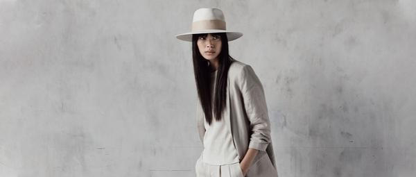 Carter | Janessa Leone