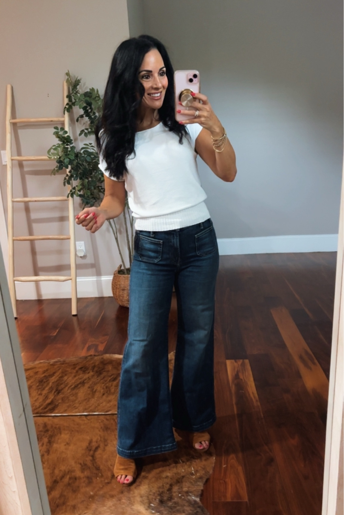 An easy and cute Amazon top that can be worn off the shoulder paired with one of my favorite jeans


#LTKSeasonal #LTKOver40 #LTKootd