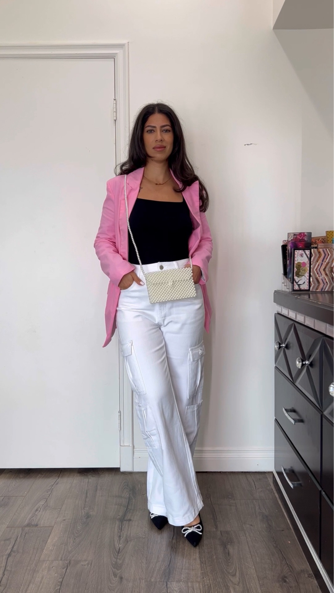 Basic Valentine’s Day outfit 
Cargo pants size medium (could’ve gone for small)
bodysuit size medium (could’ve gone for small)
Blazer size mediumm

#LTKstyletip #LTKSeasonal #LTKfindsunder50