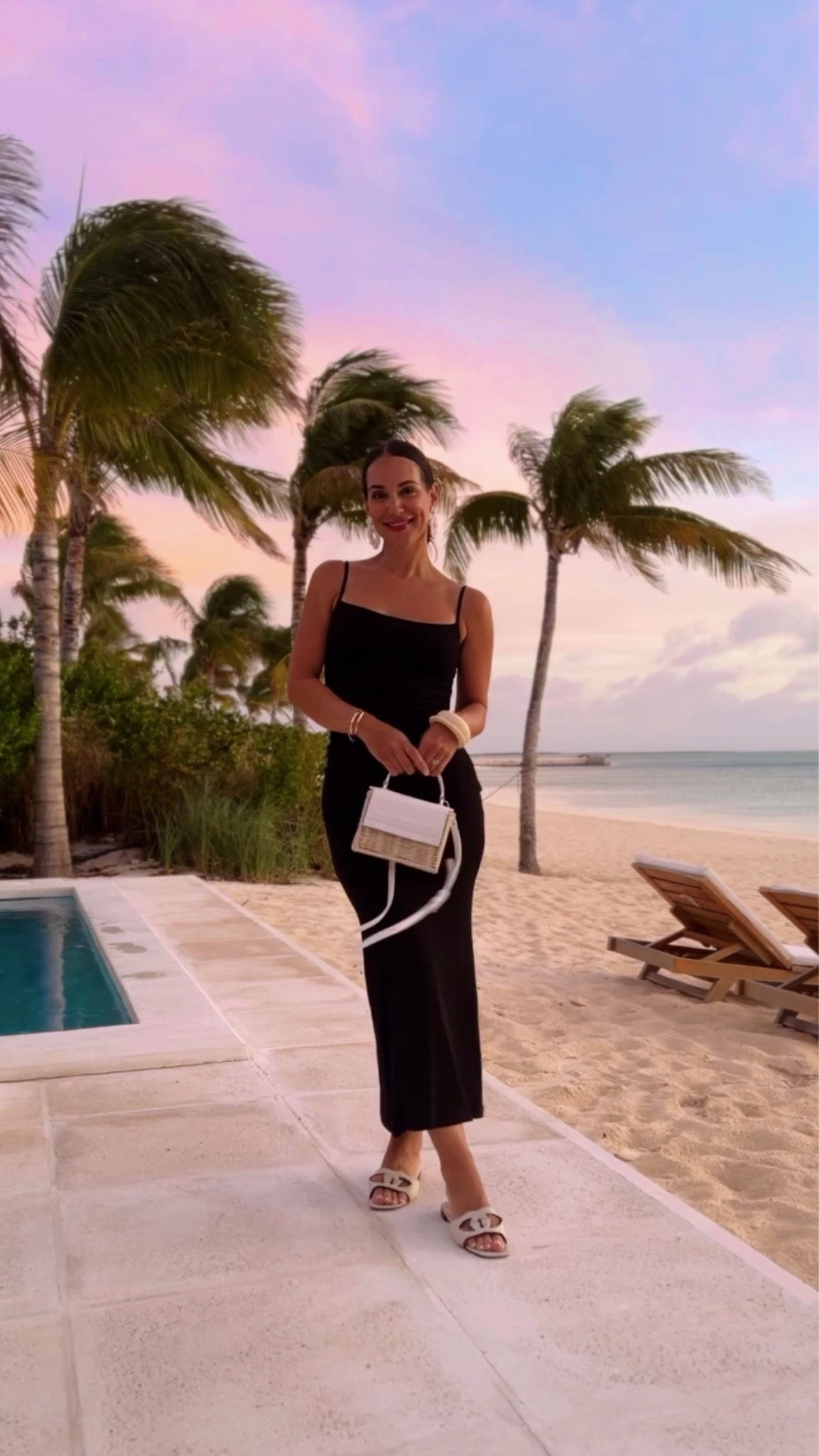 The dress that somehow just hugs in all the right places - I’ve had it for 3 years and it’s a vacation lbd go to! TTS -