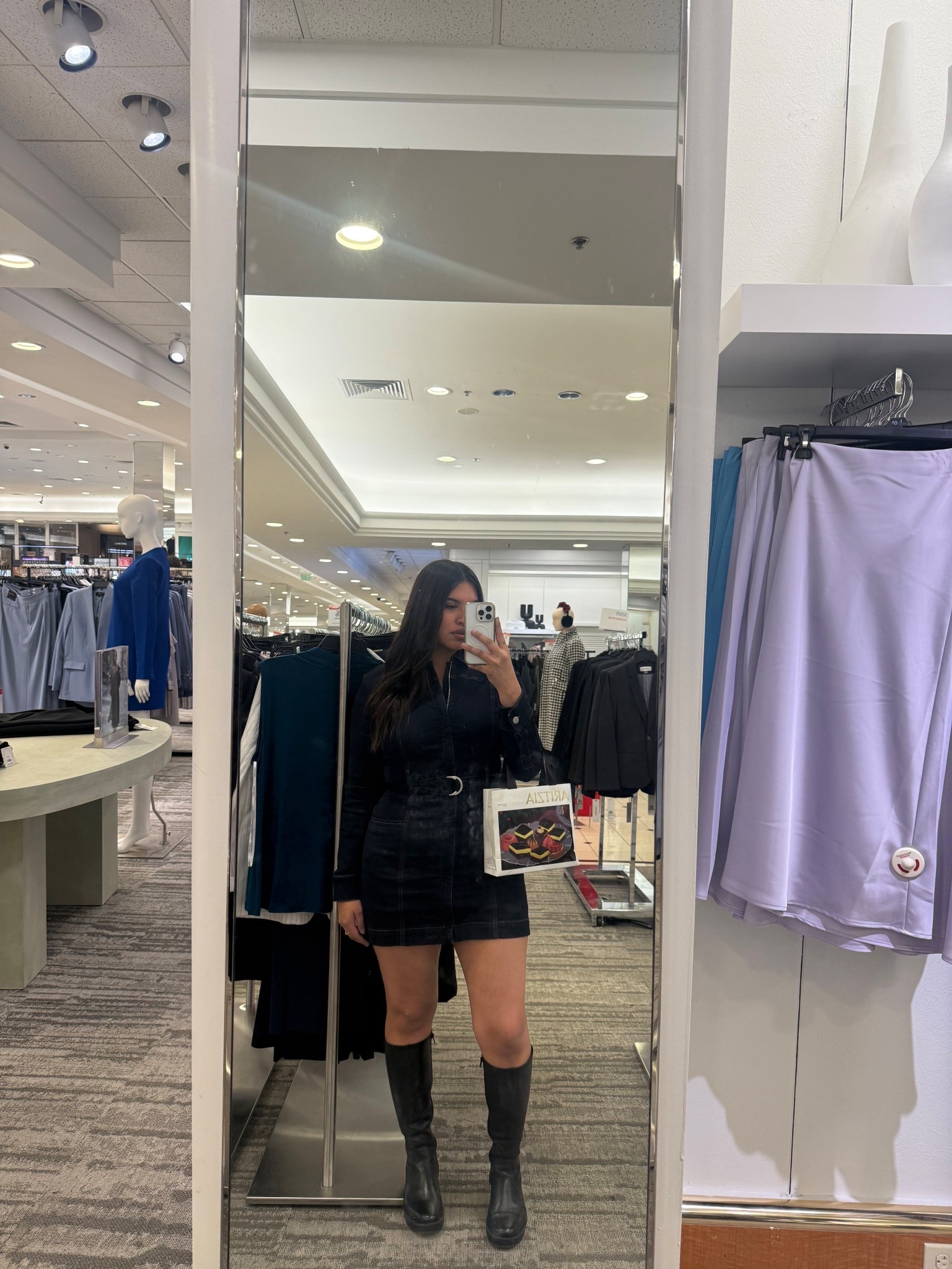 Jean Dress 💙

#LTKdayinmylife #LTKootd #LTKgrwm