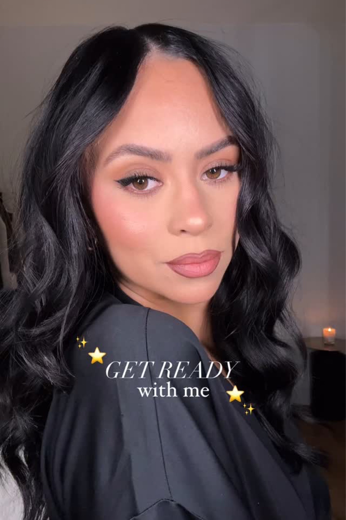 ⭐️ GRWM ⭐️ wanted a sparkly brown eyeshadow look and found the PERFECT shade for the eyes 
—
cream blush : piggy 
lip liner : 400
lipstick : 100
cream bronzer : 02
bronzer : medium tan
concealer : sugar cookie
foundation : 270
eyeliner : limitless brown 

#LTKWatchNow #LTKBeauty