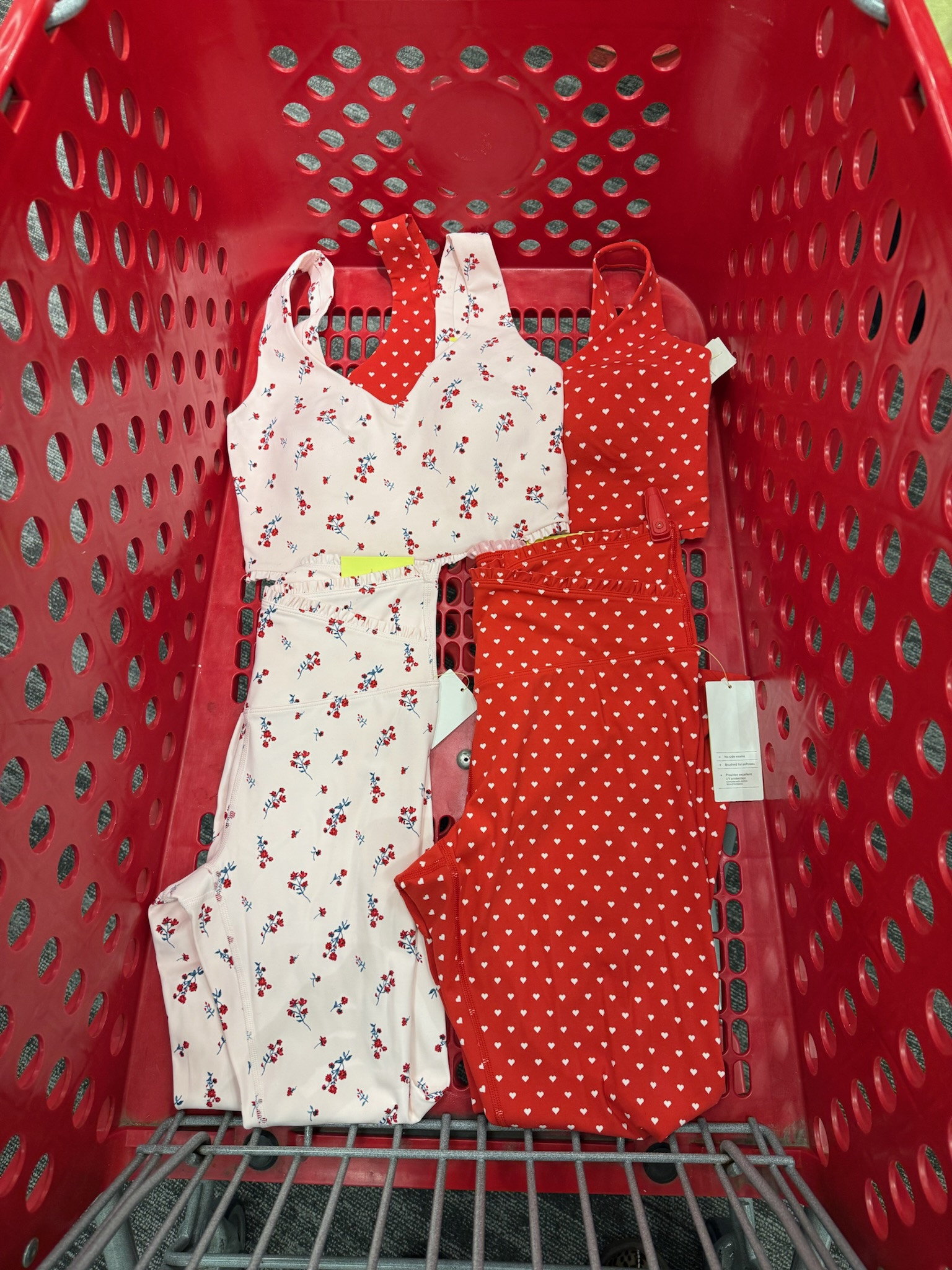 Loving these target activewear sets & perfect colors for Valentines!!

valentines, valentines set, activewear, fitness, fitness sets, workout sets, valentines activewear, Mallory Lee Richardson 

 

#LTKHoliday #LTKSeasonal #LTKFindsUnder50