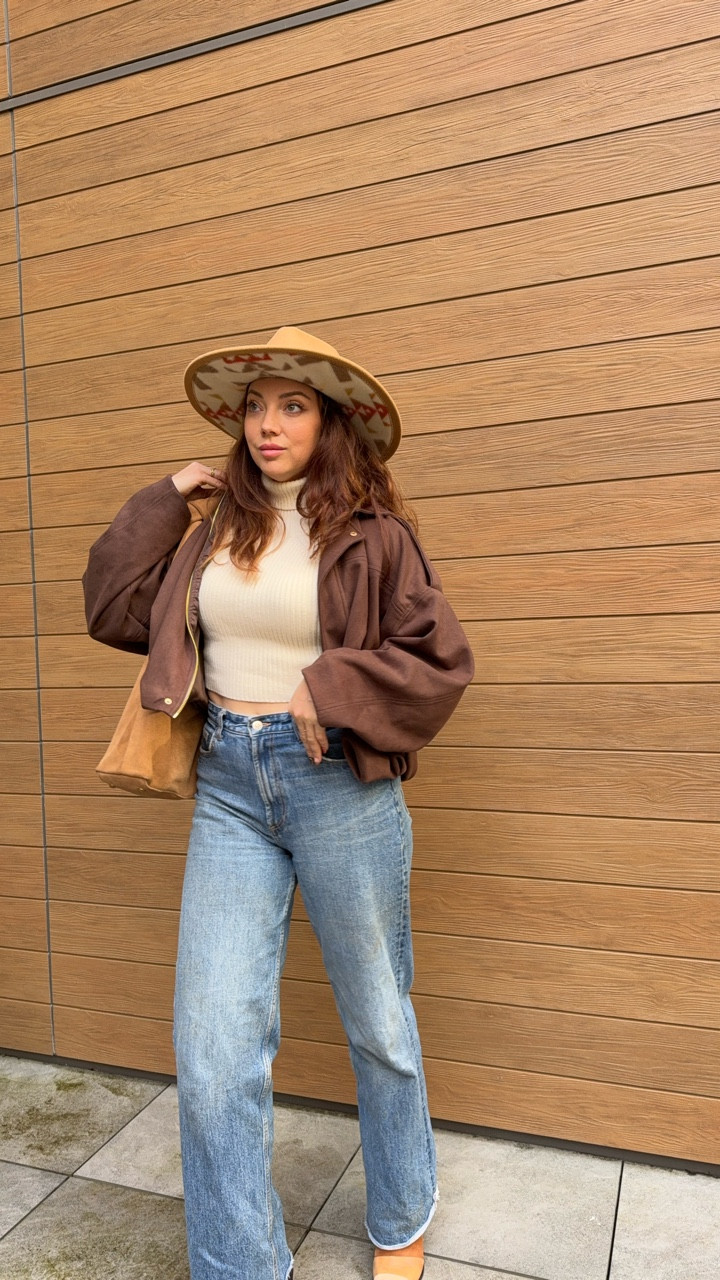 Cold and rainy approves outfits! We’re calling it 

stay cute but dry! 

#winteroutfits❄️ #falloutfits #staycute #styletips #outfitsoftheday