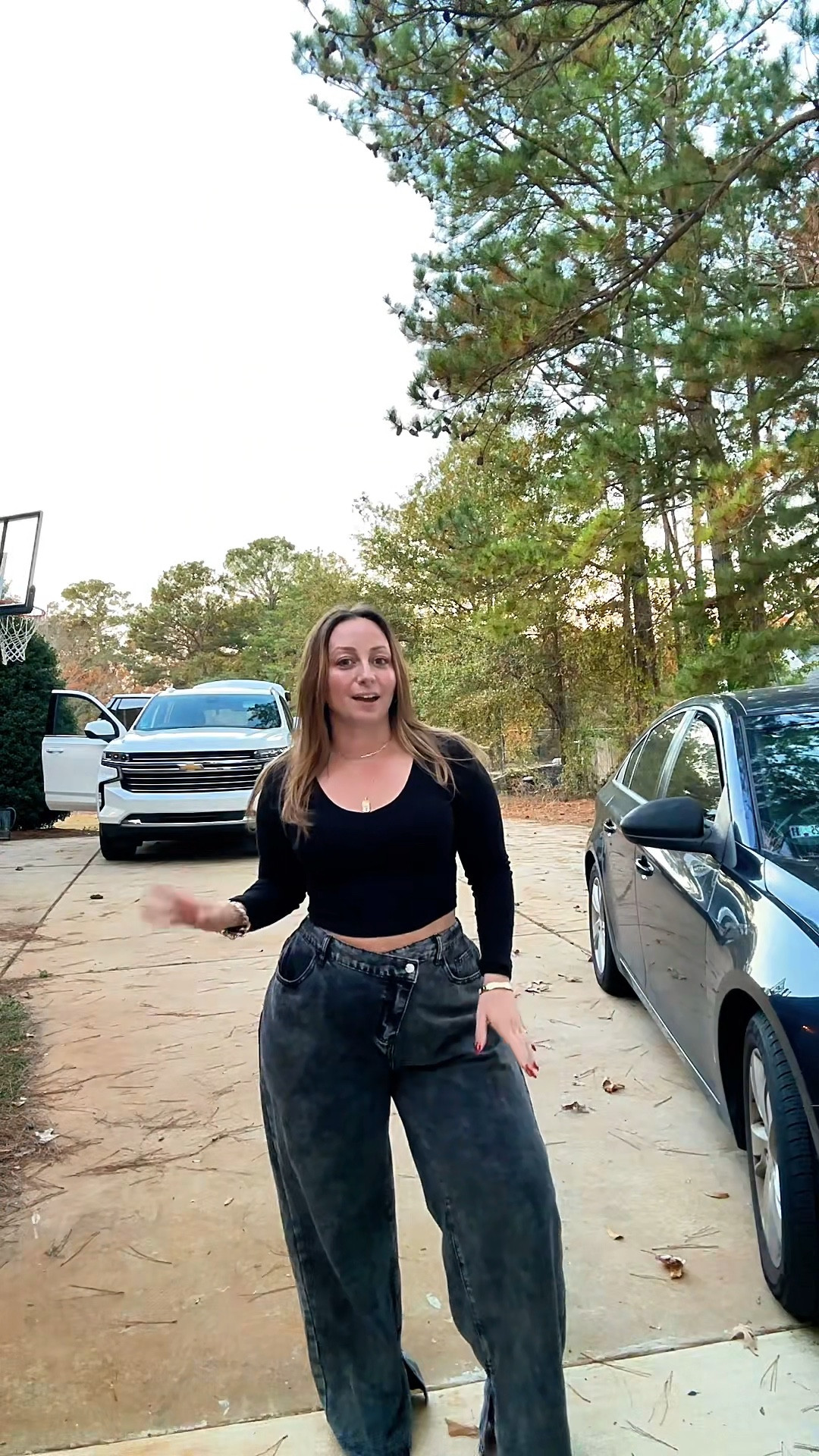 Skyhawks basketball game outfit 

#LTKPlusSize #LTKootd #LTKMidsize