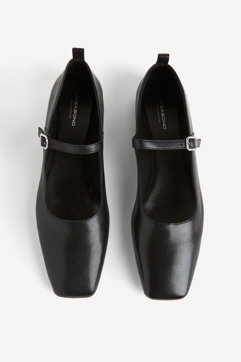 Delia Shoes | H&M (DE, AT, CH, DK, NL, NO, FI)