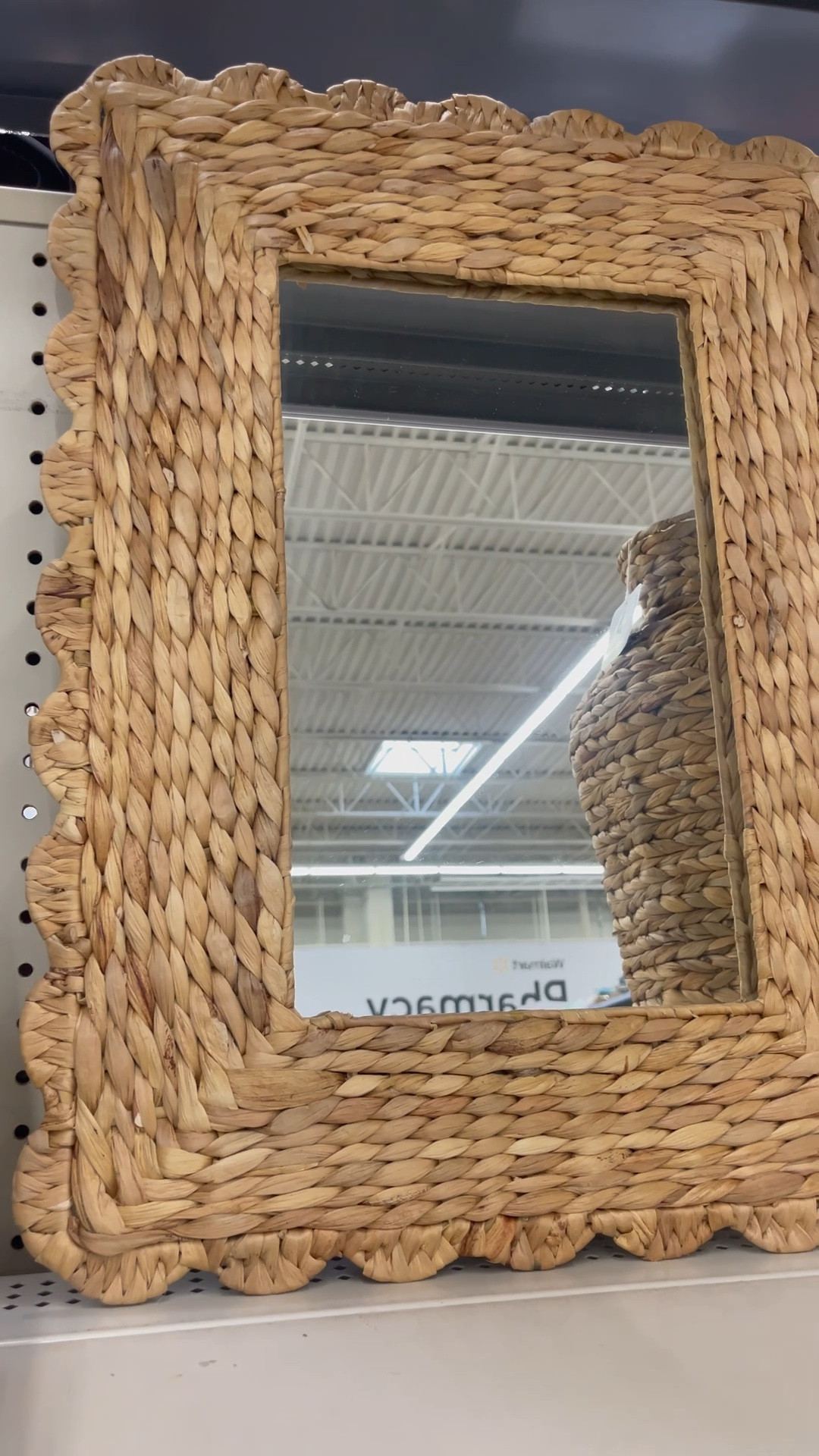 Rattan scalloped mirror under $40! Size 23 x 17 

Rattan mirror, scalloped mirror, small mirror, coastal mirror, coastal, coastal home, coastal style, classic coastal home, Walmart, Walmart home

#LTKFindsUnder50 #LTKHome
