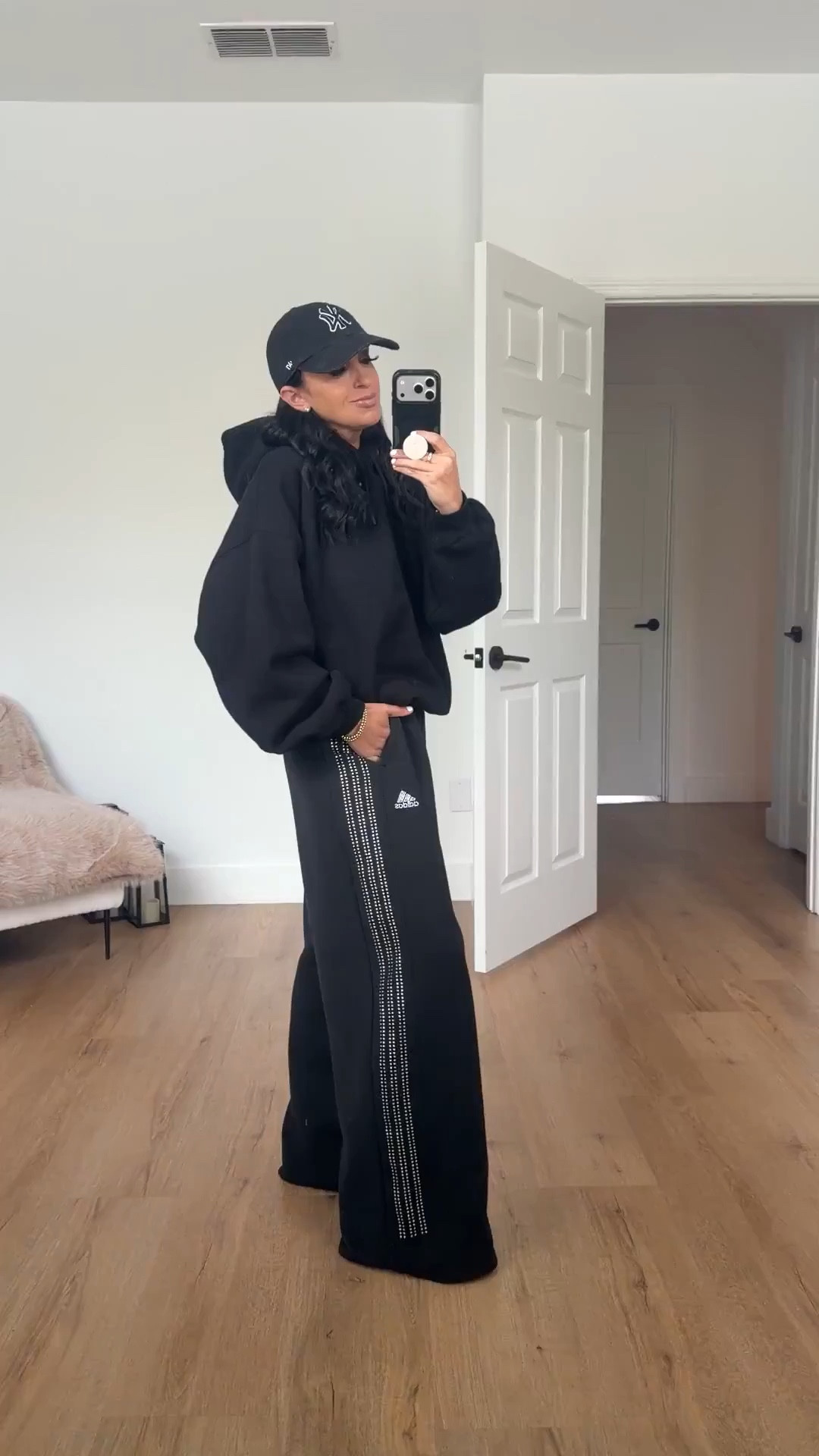 Rhinestone sweatpants now $20 off wearing size small