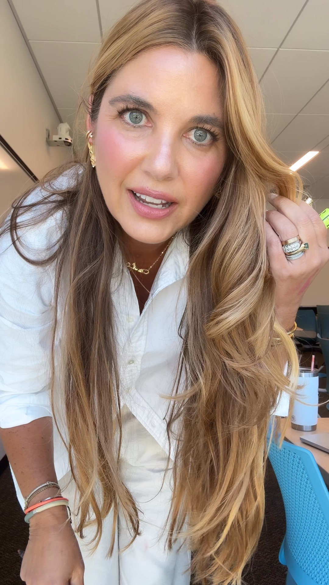 Shirt: 8
Pants: 4
Foundation: French face shade medium sand and medium deep sand 
Laura Mercier Cannes Bronzer
Givenchy lilac pink highlighter 
D&G brownie nude lip liner 
Highr collective blue jeans gloss
Sea Glass + T3 hot rollers 

#LTKBeauty #LTKWorkwear #LTKdayinmylife