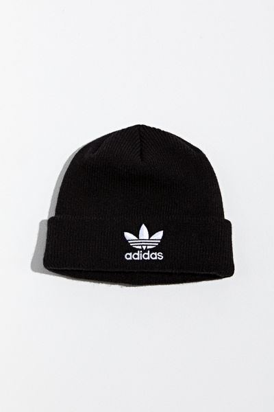 adidas Originals Trefoil Logo Ribbed Knit Beanie | Urban Outfitters | Urban Outfitters (US and RoW)