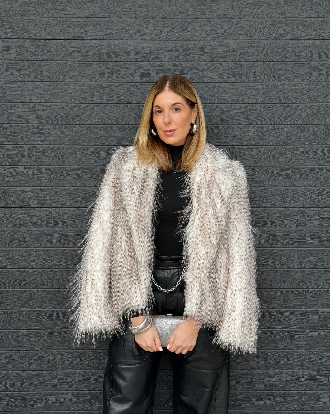 A good outfit and a clear mind go a long way.

#LTKootd #LTKOver40 #LTKFindsUnder100