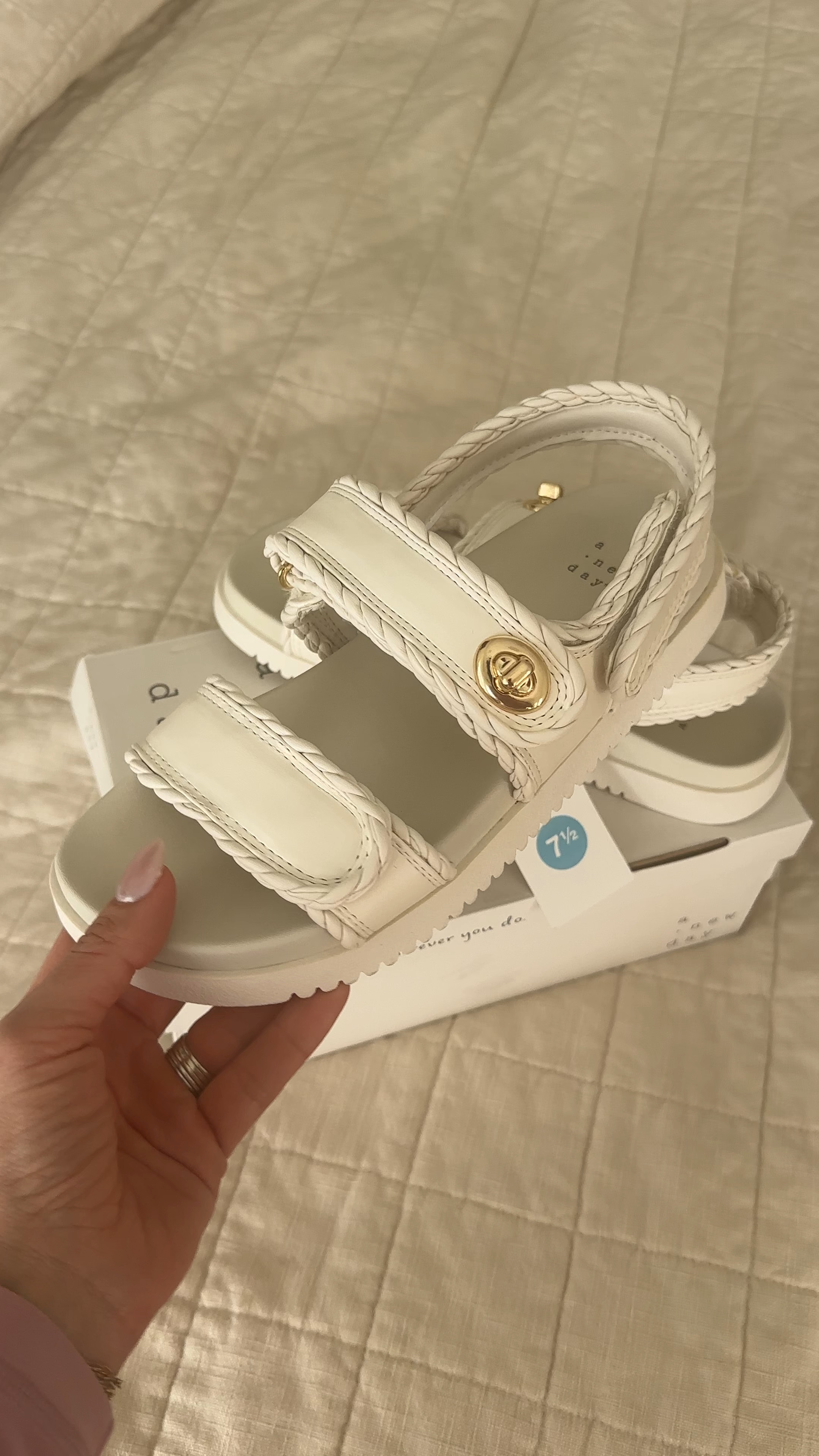 Target shoes on sale for under $30 all weekend long // great for summer and spring break 

Target finds 
Summer sandals 


#LTKStyleTip #LTKSaleAlert #LTKShoeCrush