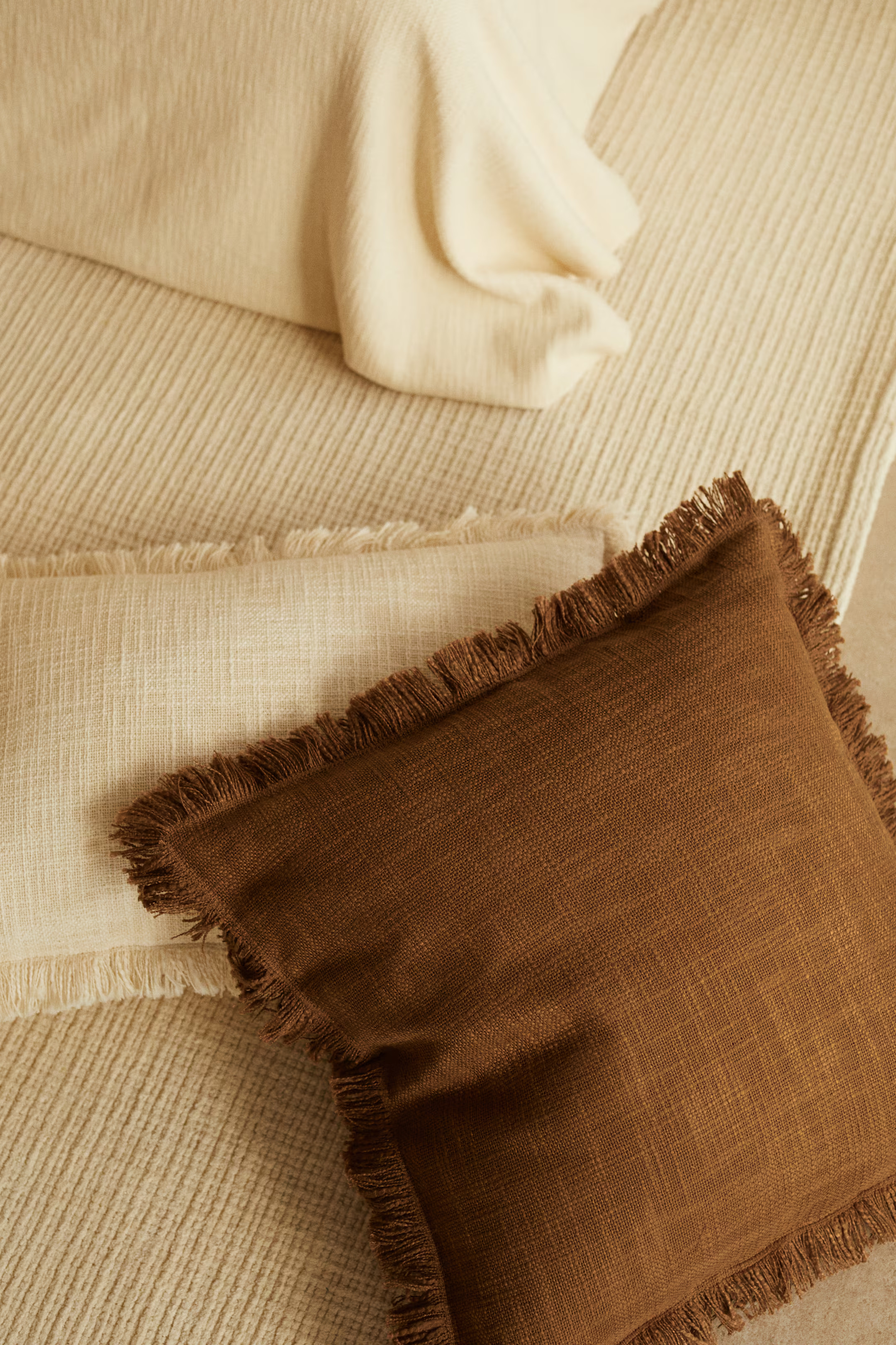 Slub-Weave Cushion Cover | H&M (US + CA)