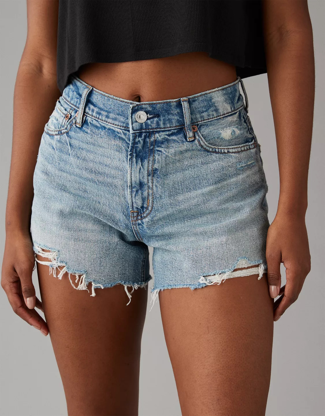 AE Strigid Super High-Waisted Relaxed Distressed Denim Short | American Eagle Outfitters (US & CA)