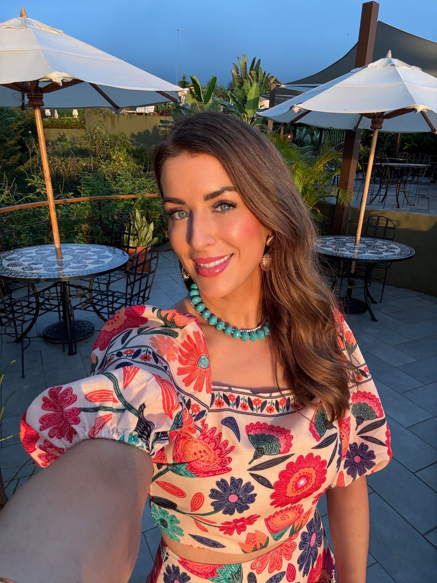 Use code JESS15. Costa Rica with Avara for their new Resort Collection launch has been a dream 🌴✨ We spent the day styling and shooting affordable resortwear, and it’s always so inspiring to see how other creators accessorize and style the same looks. Truly one of my favorite parts of these trips!
For sizing: I’m a mix of small + medium in Avara. I sometimes size up to a medium to fit my upper body, so keep that in mind when you shop.
The best part? Every piece is under $120, and most are under $75. Resort style that feels effortless and so fun to wear. More tropical looks coming your way! 🤍🌺

#LTKdayinmylife #LTKTravel #LTKOver40