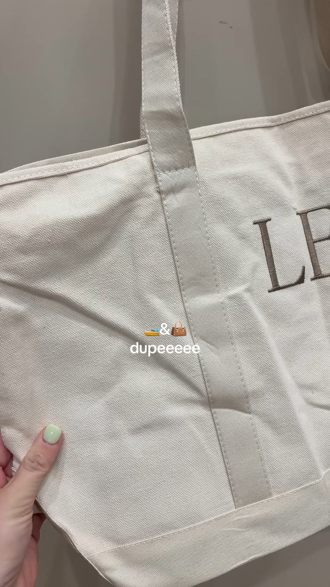 Such a good dupe!! Colors keep going in and out of stock so order quickly! 